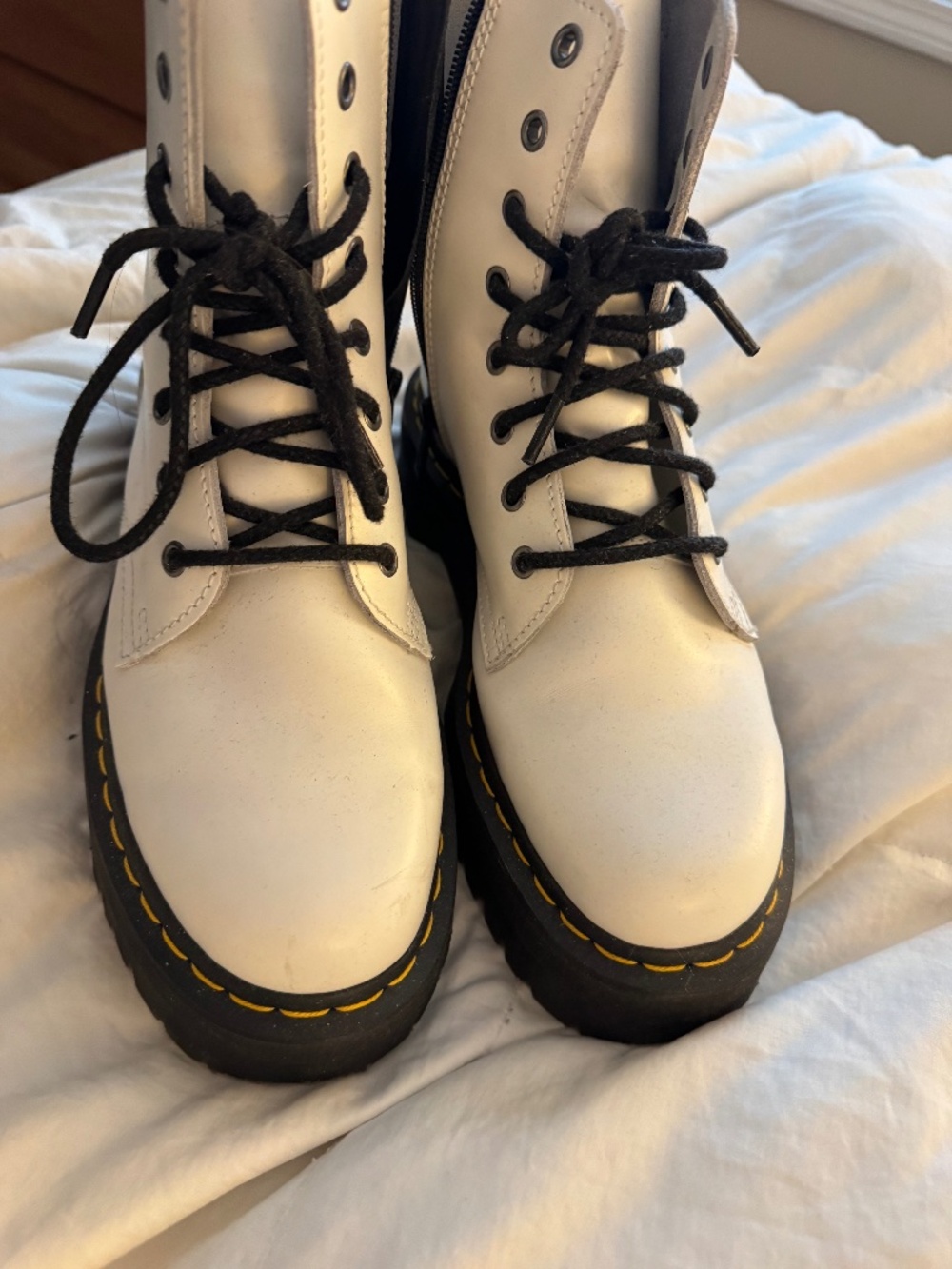 Dr.Marten Jadon Smooth leather Platform Boots **Worn Once**